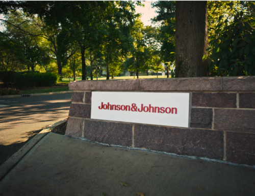 Johnson & Johnson offre 5,5 miliardi di dollari per chiudere il contenzioso sul talco